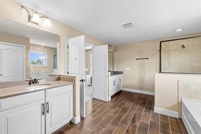 8506 BAYVIEW CROSSING DRIVE, Winter Garden, FL 34787