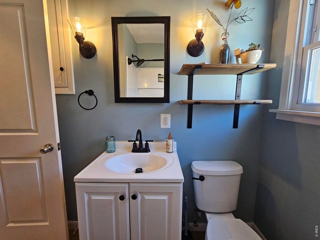 222 Magnolia Ln, Sterling, CO 80751