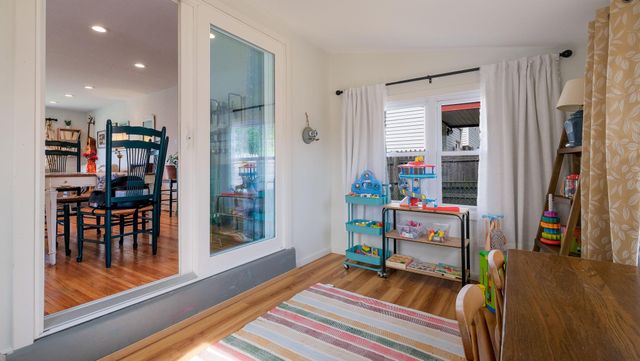 823 REGINA ST, Philadelphia, PA 19116