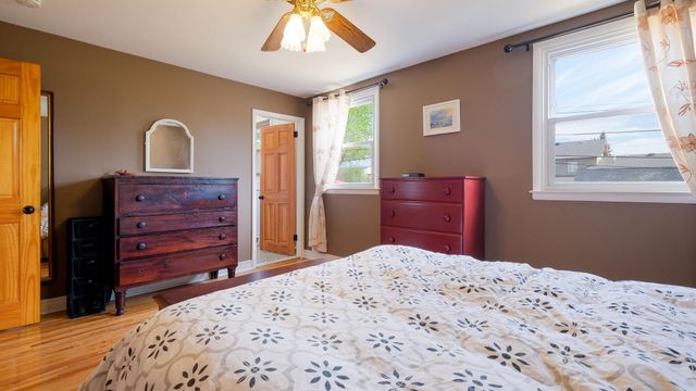 823 REGINA ST, Philadelphia, PA 19116