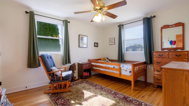 823 REGINA ST, Philadelphia, PA 19116