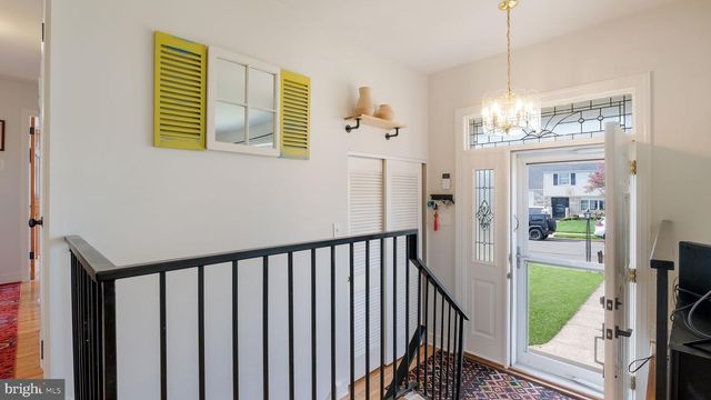 823 REGINA ST, Philadelphia, PA 19116