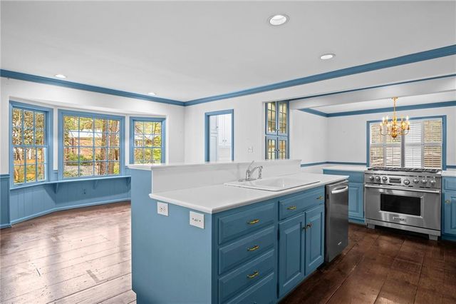 6255 Mountain Brook Lane, Atlanta, GA 30328