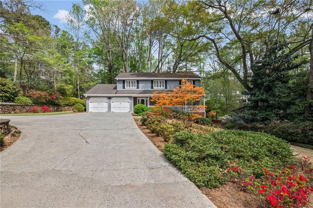 6255 Mountain Brook Lane, Atlanta, GA 30328