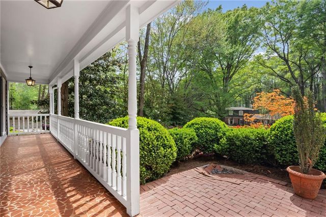 6255 Mountain Brook Lane, Atlanta, GA 30328