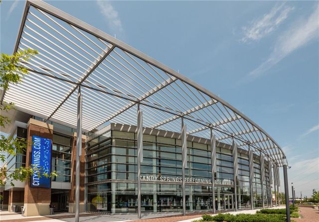 6255 Mountain Brook Lane, Atlanta, GA 30328