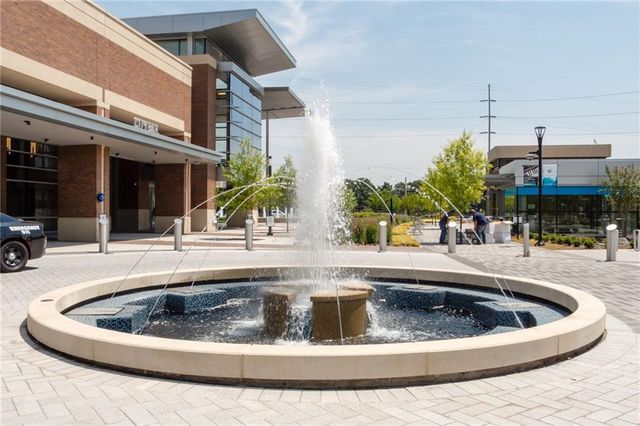 6255 Mountain Brook Lane, Atlanta, GA 30328