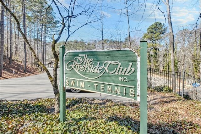 6255 Mountain Brook Lane, Atlanta, GA 30328