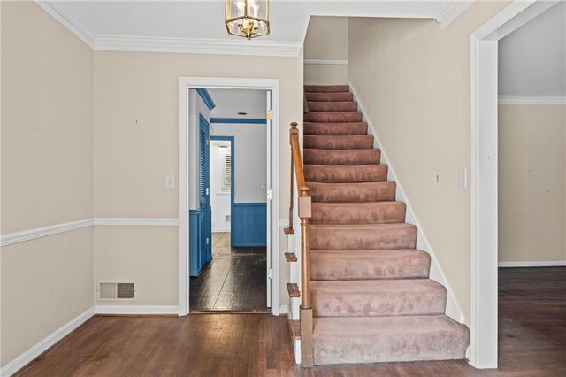 6255 Mountain Brook Lane, Atlanta, GA 30328