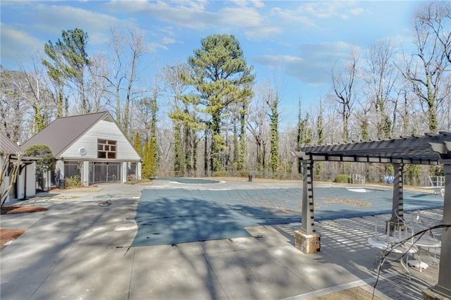 6255 Mountain Brook Lane, Atlanta, GA 30328