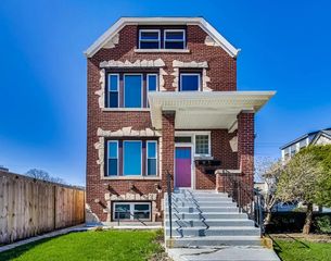 4988 N Elston Avenue G, Chicago, IL 60630
