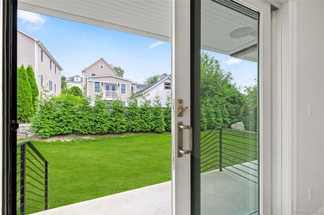 535 2nd Street Duplex "L", Mamaroneck, NY 10543