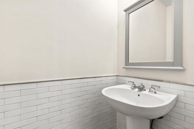 535 2nd Street Duplex "L", Mamaroneck, NY 10543
