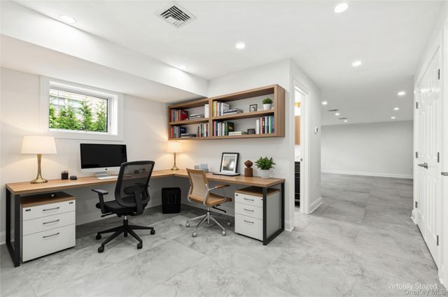 535 2nd Street Duplex "L", Mamaroneck, NY 10543