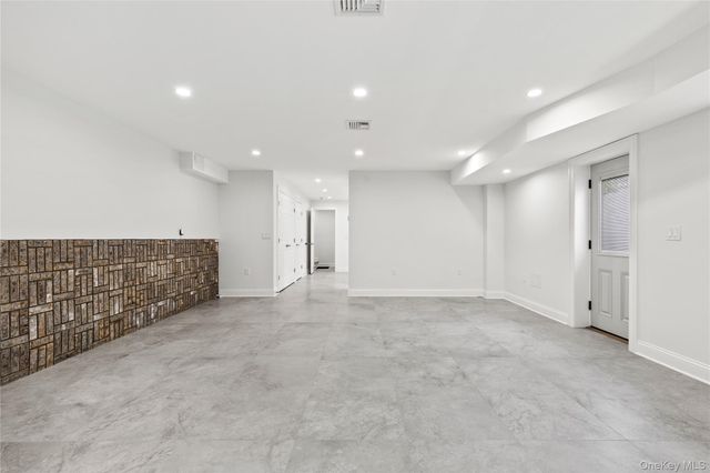 535 2nd Street Duplex "L", Mamaroneck, NY 10543