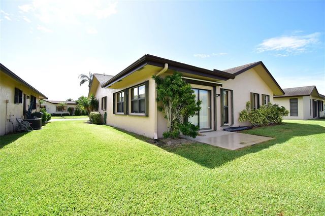 3305 Silver Buttonwood Drive, Greenacres, FL 33463