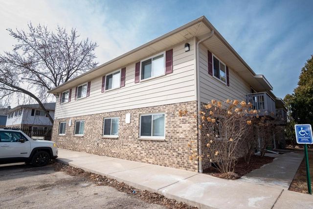 1718 Onsgard Road, Madison, WI 53704