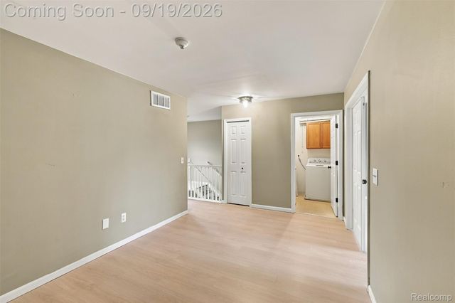 41351 N Maplewood Drive, Canton Charter Township, MI 48187