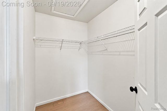 41351 N Maplewood Drive, Canton Charter Township, MI 48187