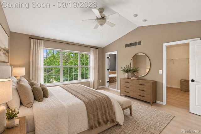 41351 N Maplewood Drive, Canton Charter Township, MI 48187