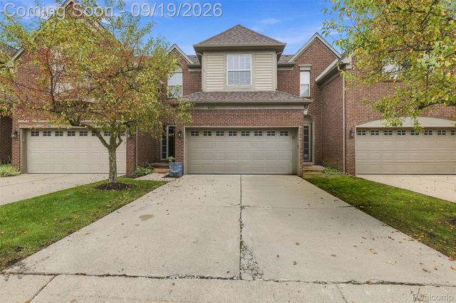 41351 N Maplewood Drive, Canton Charter Township, MI 48187