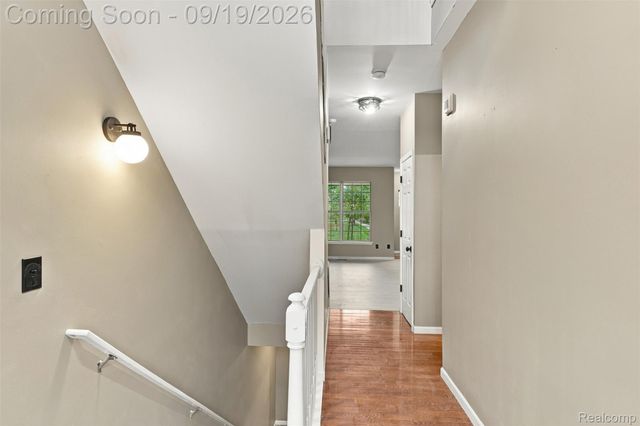 41351 N Maplewood Drive, Canton Charter Township, MI 48187