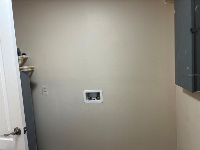 608 MAGGIE CIRCLE, Winter Haven, FL 33880