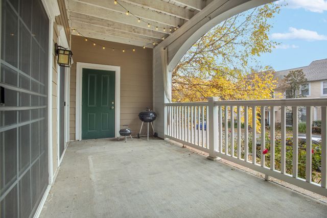 7231 Althorp Way Apt R2, Nashville, TN 37211