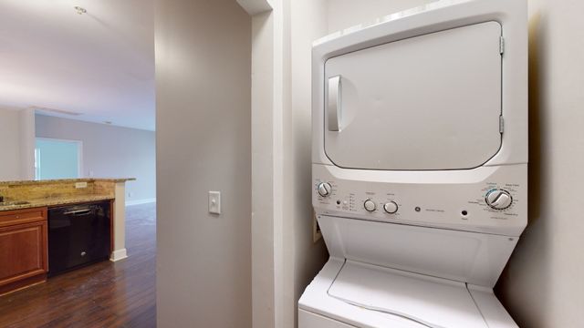 7231 Althorp Way Apt R2, Nashville, TN 37211