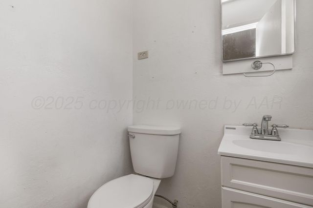 709 E 14th Avenue, Pampa, TX 79065