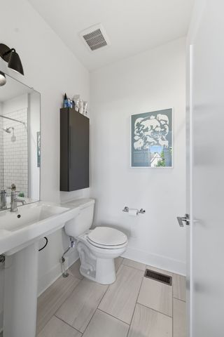 647 Nashua Ln, Nashville, TN 37209