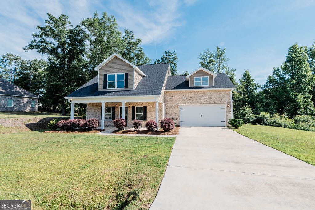 317 Willow Cove Court, Lizella, GA 31052