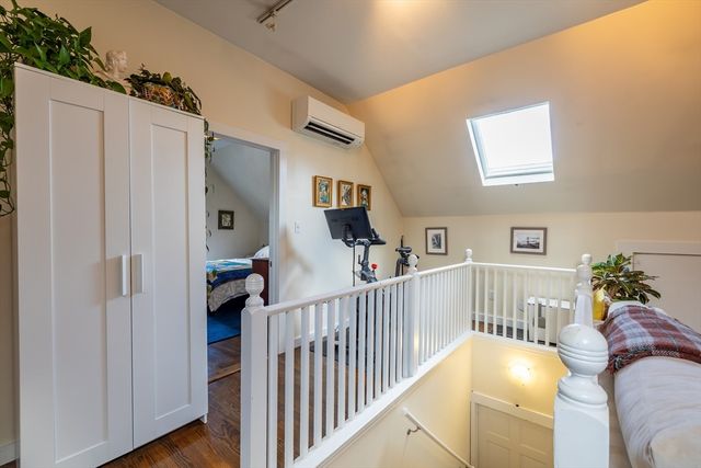 137 North St 3, Salem, MA 01970