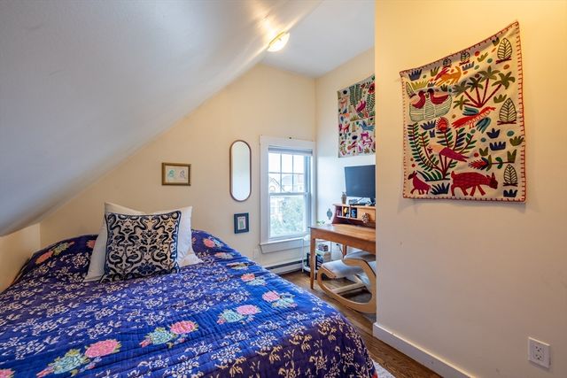 137 North St 3, Salem, MA 01970