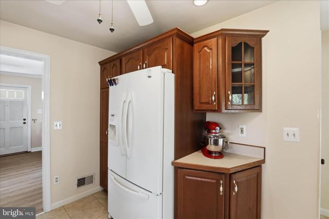 655 N MOUNT JOY ST, Elizabethtown, PA 17022