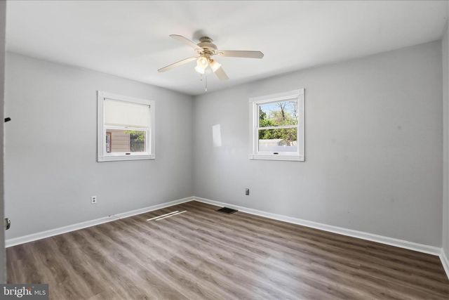 655 N MOUNT JOY ST, Elizabethtown, PA 17022