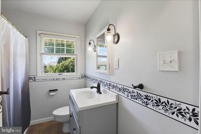 655 N MOUNT JOY ST, Elizabethtown, PA 17022