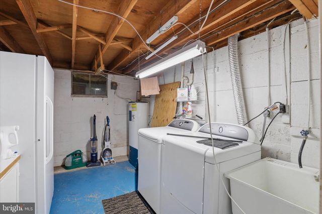 655 N MOUNT JOY ST, Elizabethtown, PA 17022