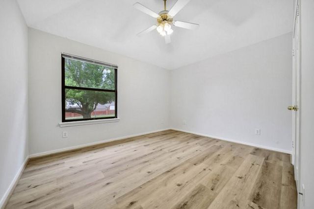 6414 Oakburl Court, Sugar Land, TX 77479