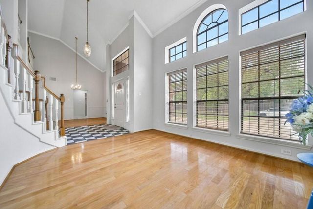 6414 Oakburl Court, Sugar Land, TX 77479