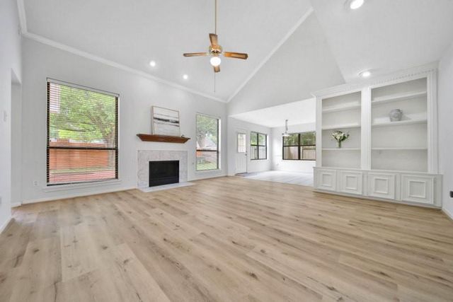 6414 Oakburl Court, Sugar Land, TX 77479