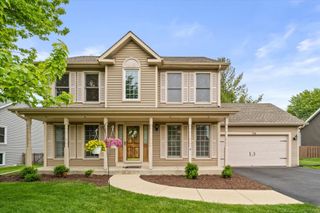 734 Lindsay Circle, North Aurora, IL 60542