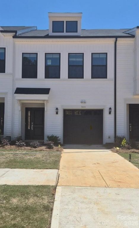 7418 Mashburn Drive 96, Charlotte, NC 28269