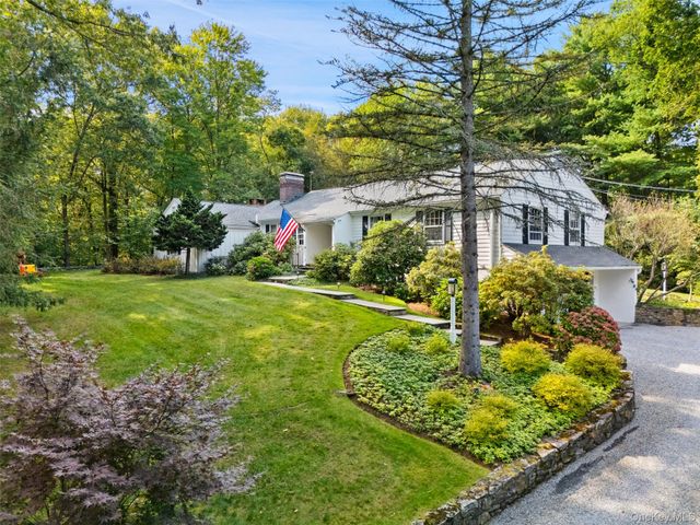 43 Croton Lake Road, Katonah, NY 10536