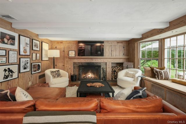 43 Croton Lake Road, Katonah, NY 10536