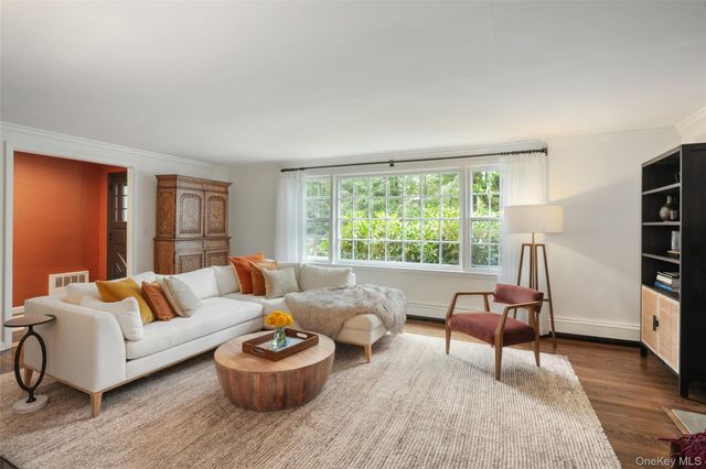 43 Croton Lake Road, Katonah, NY 10536