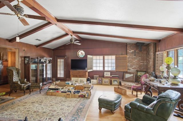 2411 Pinehurst Dr, Oakdale, CA 95361