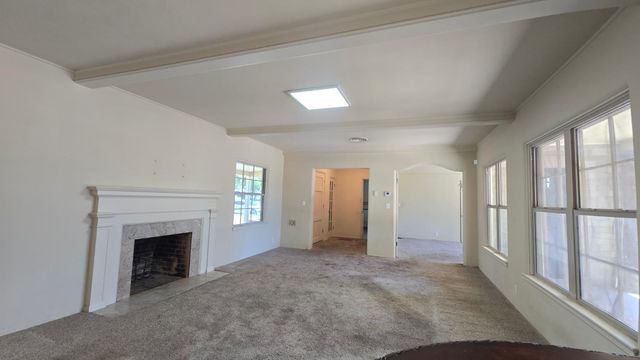 3966 Huntington Boulevard, Fresno, CA 93702