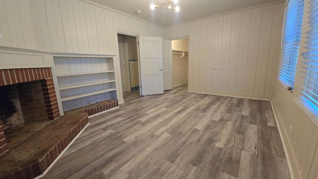 3966 Huntington Boulevard, Fresno, CA 93702
