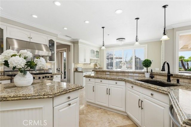 45 Panorama, Laguna Hills, CA 92679